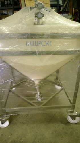 Millipore IsoPak 660 Litre Tank