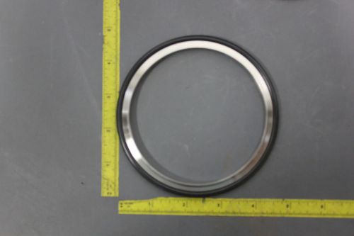 9 LARGE NEW VACUUM FITTING CENTERING RING W/ VITON O-RING  (S10-4-104E)