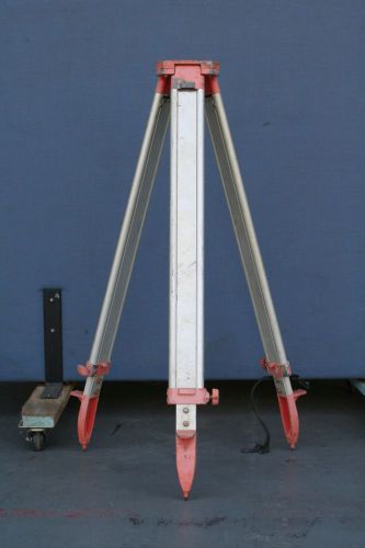 Aluminium Surveyors Surveying Tripod - Flat Top Screw Clamp