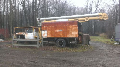 1977 Ford F-700    55&#039; Tree Trimming Bucket Truck