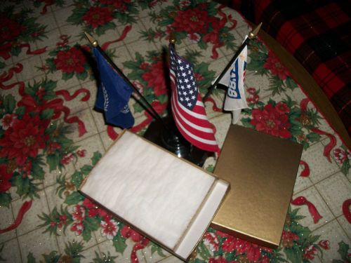 MADE IN AMERICA 7 X 5 X 1  (53 ea) .18ea SOLID GOLD COTTON FILLED BOXES