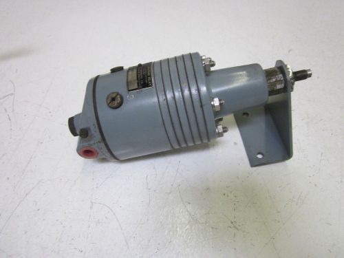 MOORE 68-1 REGULATOR *USED*