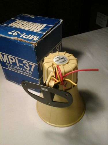 MOOSE MRI-37 Self-contained SIREN/speaker in ORIGINAL box VALUE