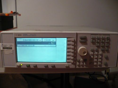 AGILENT E4438C RF SIGNAL GENERATOR 4 Ghz working