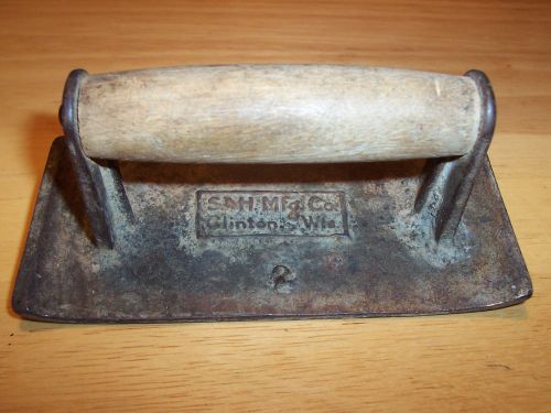 Vintage S &amp; H MFG Co #2 Brick Layer Concrete Tool Clinton Wis 1800s