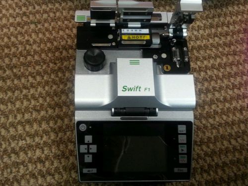 SWIFT FI CLAD ALIGNMENT FUSION SPLICER