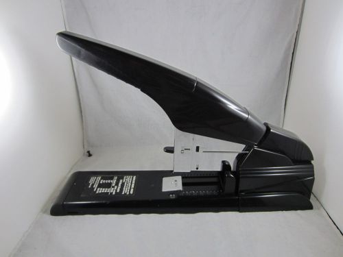 Swingline model 900XD Heavy Duty Stapler 250 sheet