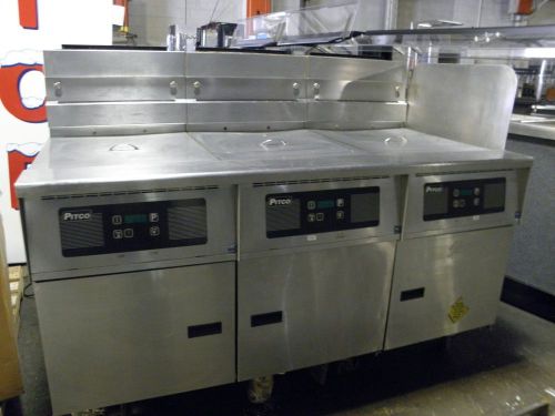 PITCO SG18 NAT GAS 3 WELL 420,000 BTU 195LB CHICKEN FRYER W FILTRATION SYSTEM