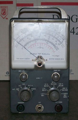 HEATHKIT Vacuum Tube Voltmeter. Model: V-7. VTVM. Good tubes.