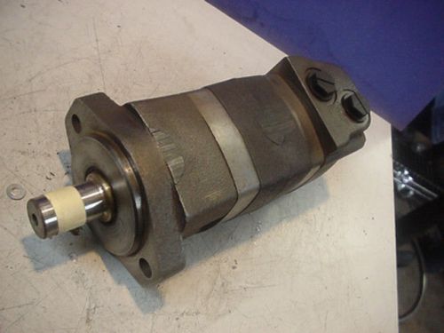 Genuine Eaton Char-lynn charlynn 2000 series hydraulic motor 109-1007