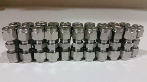 Lot of 21 PARKER 4SC4-316 Unions, 316 Stainless Steel, A-LOKxA-LOK, 1/4&#034;