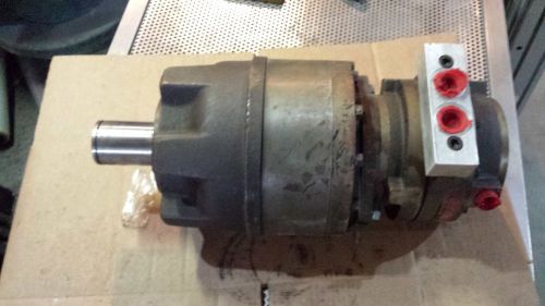 Von Ruden Hydraulic Motor with Drive Reducer 25U-16-18-BU360C25H