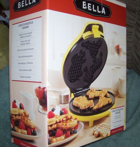 BELLA CIRCUS WAFFLE MAKER.ELEPHANT.CLOWN.LION SHAPES.RECIPES..TREATS SERIES..NIB