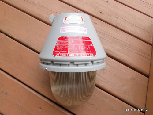 APPLETON A-51 SERIES EXPLOSION PROOF LIGHT FIXTURE AAU-2N AAP-50 INDUSTRIAL NEW