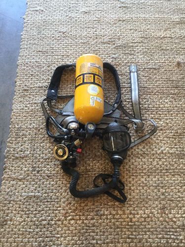 Msa scba ultralite 2 air breathing mask (m3c1) w, tank  ,mount &amp; regulator (c4c) for sale