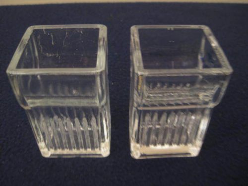 2 PCS of Slide Staining Glass Jar, 8 Vertical Slots holds up 16 Slides