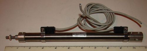 SMC Round Body Air Pneumatic Cylinder NCDJ2D16-700-C7 with D-C73 Sensors - NICE