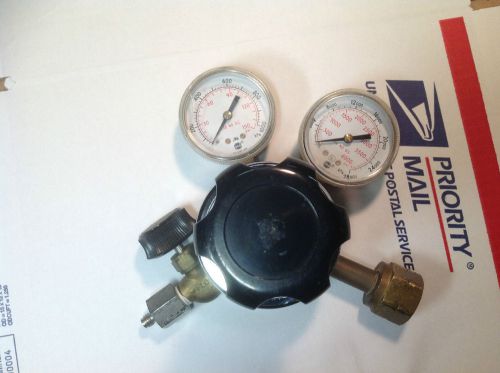 Vwr scientific #55850-230 regulator and shutoff gauge  cga 580 for sale