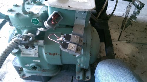 Carrier, Carlyle 3 HP, 460V, 3 PH, Semi-Hermetic (Discus) Compressor Replacemen