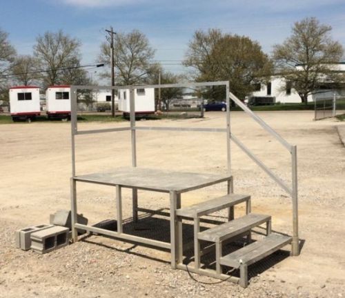 Used 30&#034; - PreFab Aluminum Steps- Cincinnati- Pick-up only