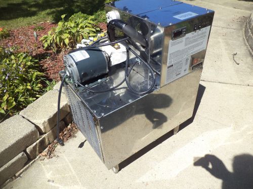 PERLICK 4404 150 FT RANGE GLYCOL CHILLER &amp; PUMP BEER / SODA SYSTEM POWER PACK