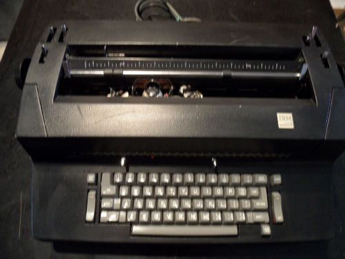 IBM Selectric II Correcting Black Electric Typewriter Dual Pitch  *Please Read