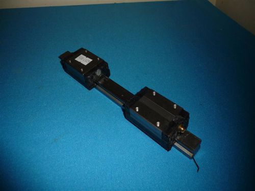 THK SSR15 YT5852KB Linear Guide 22cm w/ 2 Linear Blocks