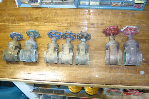 Lot of (7) Brass Gate Valves, (2) 2&#034; 200, (3) 11/2&#034; 125, (2) 11/2&#034; 200,