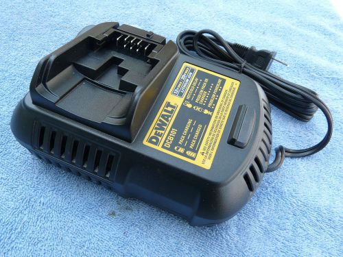 Dewalt dcb101 battery charger for 12v &amp; 20v li-ion batteries new for sale