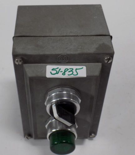 ALLEN BRADLEY 2 UNIT PUSH BUTTON ENCLOSURE 800H-2HZ4R SER. C