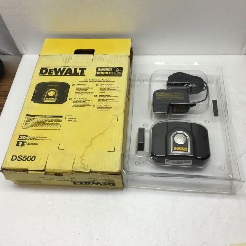 DeWalt DS500 MobileLock GPS Locator with Anti-Theft Alarm #5325