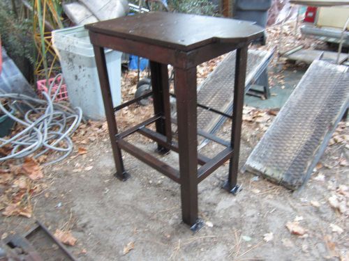 47&#034; TALL BAR INDUSTRIAL TABLE MACHINIST GUNSMITH 1&#034; PLATE STEEL 500.lb MILL VICE