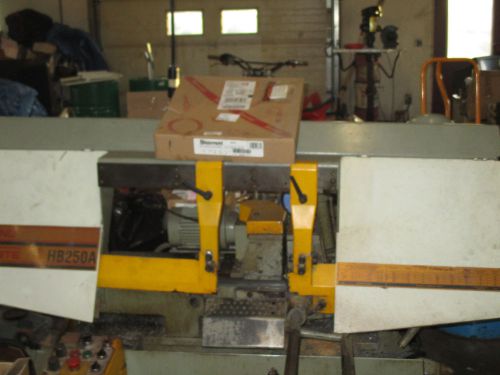 Clausing auto feed horizontal band saw