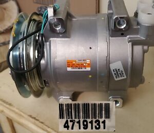 A/C Compressor  24V 4719131 For John Deere 120D 135D 160DLC 200DLC 225DLC 240DLC