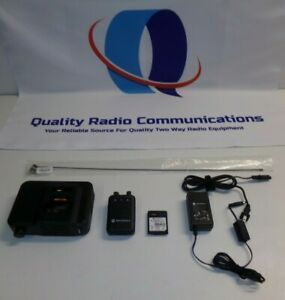 Motorola Minitor VI 143-174 MHz VHF 5 Channel Fire EMS Pager w Amplified Charger