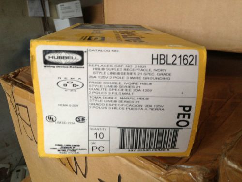 Hubbell HBL2162I Ivory Duplex Receptacle 20Amp 125V Series 21 Box of 10