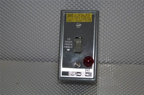 ONE Square D 2510FG1P FHP Manual Starter W/Enclosure