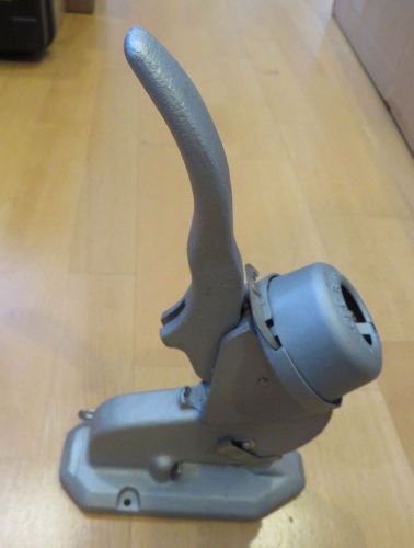 BATES Automatic Eyeleter Vintage hand operated press- WORKS GREAT EYELET