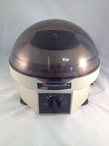 Becton Dickenson Adams Compact II Centrifuge 0225