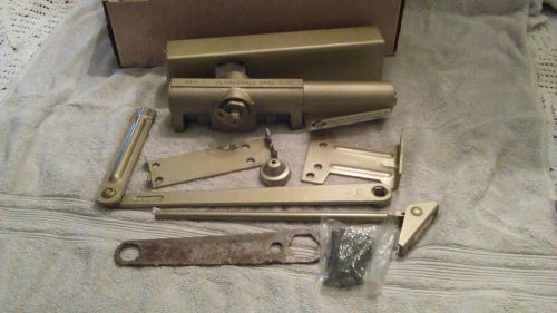 Emhart/Corbin Russwin universal door closer