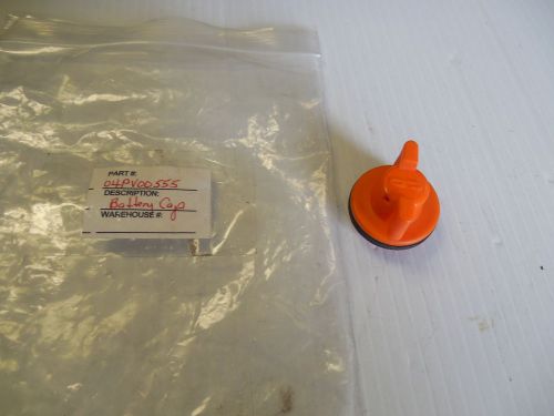 NEW LOT OF 20 C &amp; D BATTERY CAP ORANGE 04PV00555