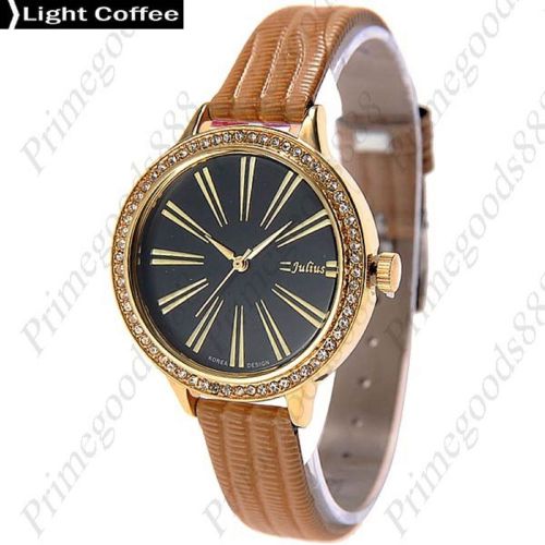 Round Rhinestone Analog Leather Ladies Quartz Wristwatch Women&#039;s Light Coffee