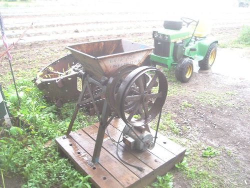 letz feed mill corn grinder hit miss belt drive john deere tractor driven