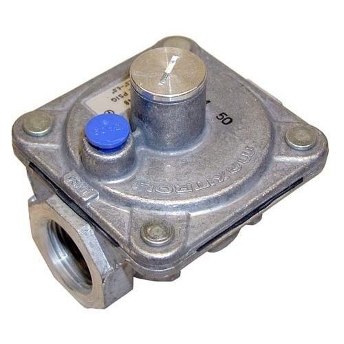 Maxitrol Pressure Regulator, 3/4&#034; NPT,1/2&#034; PSI 3&#034; - 6 &#034;    52-1011