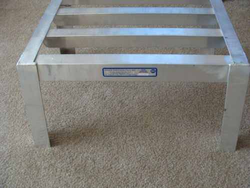 Aluminum Dunnage Rack Freezer Shelf Commercial- 12 x 18 x 24 Prairieview DR1824