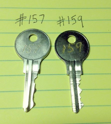 VENDSTAR 3000 TOP LID KEYS # 157 AND #159