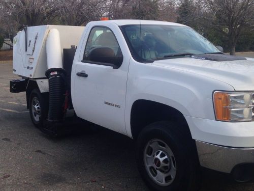 2011 GMC SIERRA 2500, Parking lot sweeping,masco,nite-hawk,timco,street sweeper,