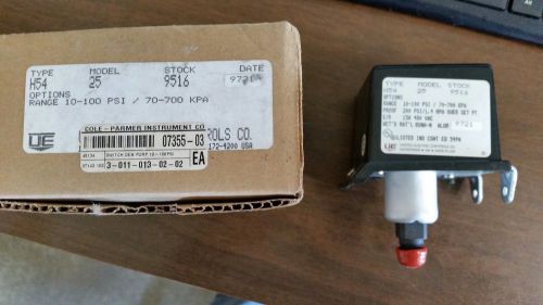 UNITED ELECTRIC CONTROL H54-25 PRESSURE SWITCH 10-100PSI