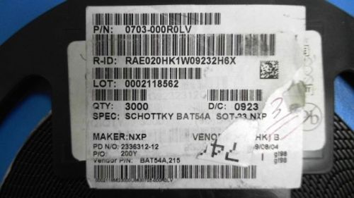 660-PCS SCHOTTKY 30V DUAL CA NXP BAT54A215 54A215 BAT54A