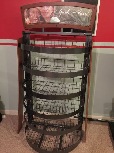 Universal Retail Display Rack